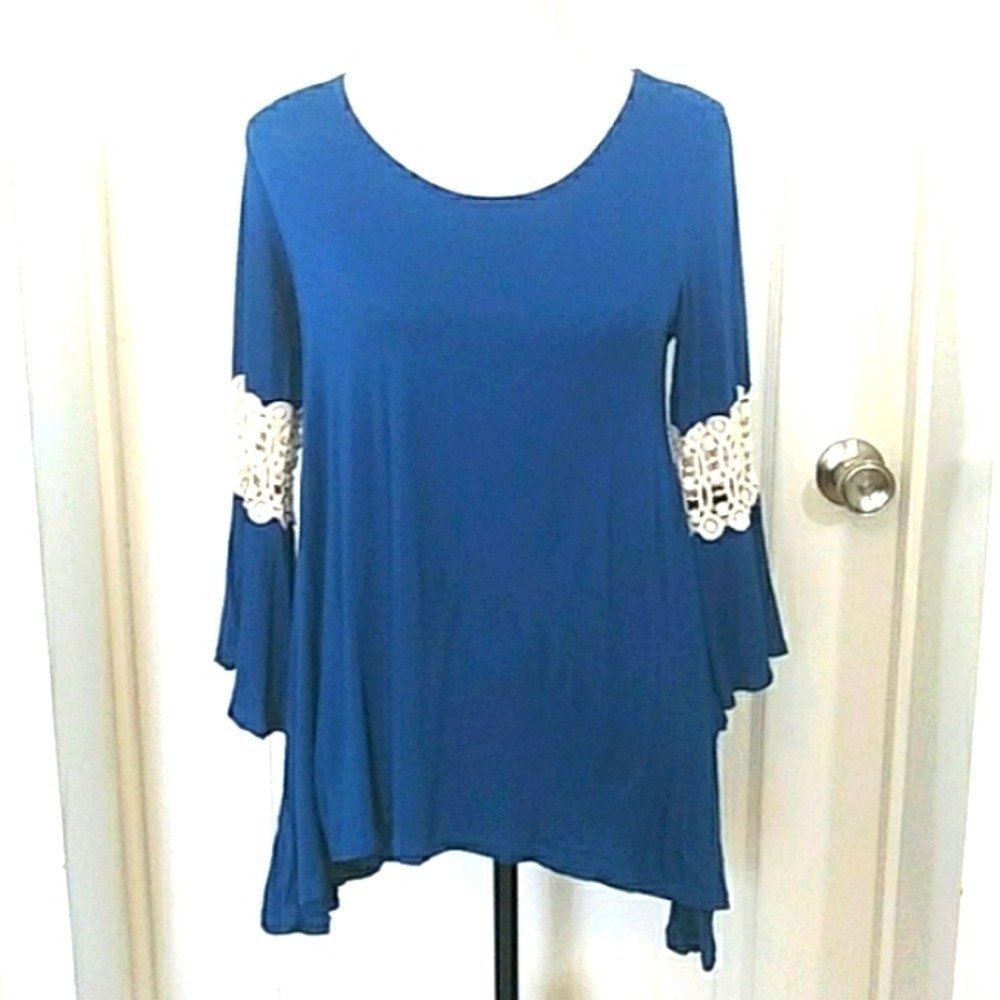 Altard State Tunic Top Size XS